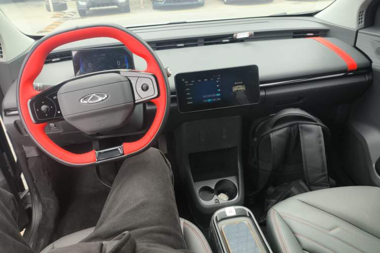 Used Chery New Energy Boundless Pro 2022 301km "WoW" Edition Lithium Iron Phosphate
