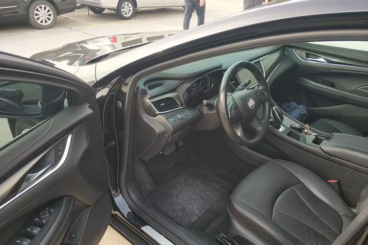 Used Buick LaCrosse 2021 552T Luxury Version
