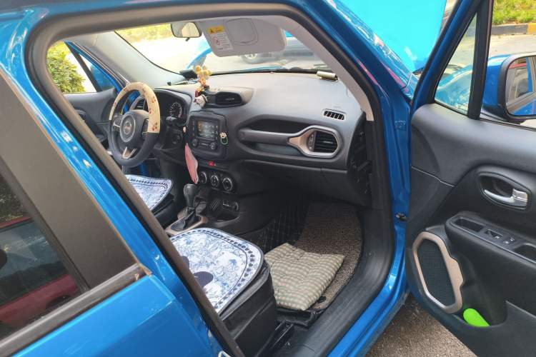 Used  Renegade 2017 180T Automatic Jingneng Edition