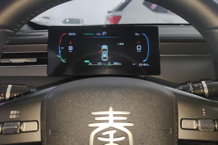 Used BYD Qin PLUS 2025 DM-i Smart Drive 55KM Leading Model