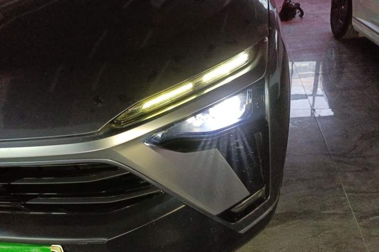 Used Nio ES8 2020 415 km Range 6-Seater Version