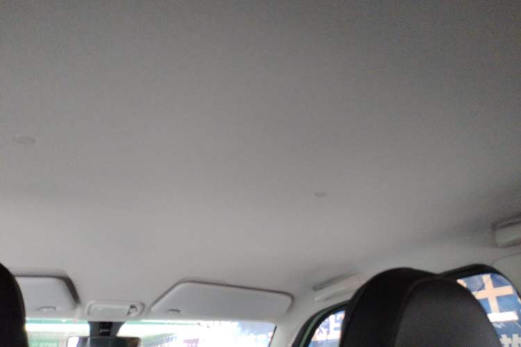 Used Wuling Hongguang MINIEV 2022 Macaron Premium Model – Lithium Iron Phosphate
