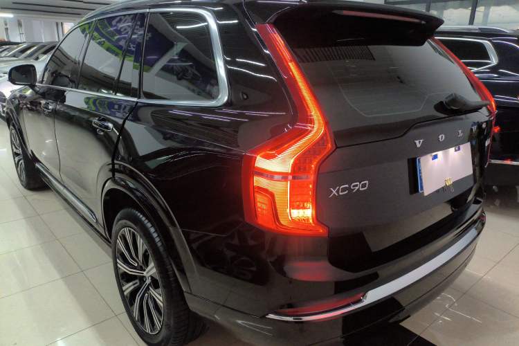 Used Volvo XC90 2023 B5 SmartDrive Luxury Edition 7 Seats