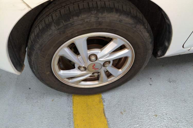 Used Wuling Hongguang MINIEV 2021 Macaron Premium Model – Lithium-NMC