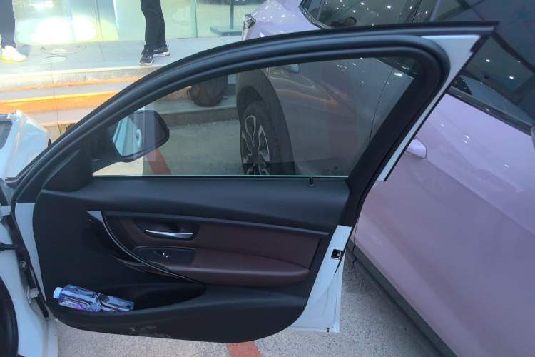 Used BMW 3 Series 2019 320Li Fashion Model
