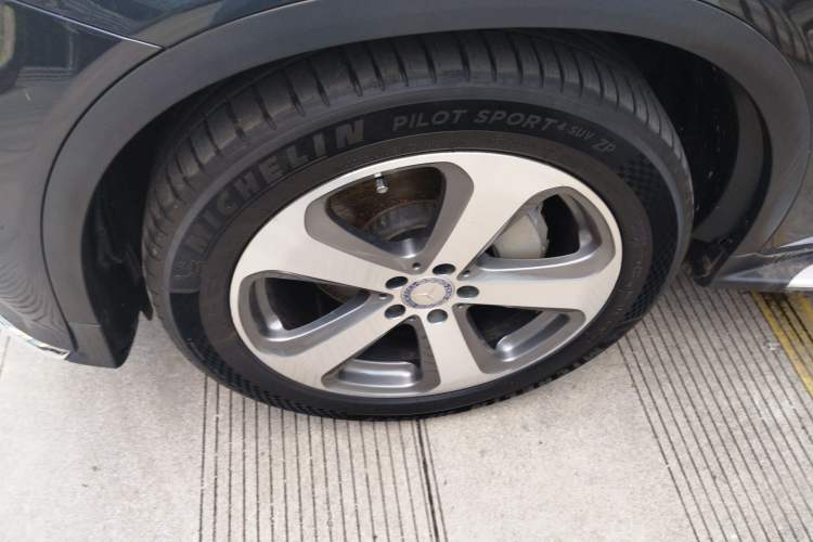 Used Mercedes-Benz GLC 2017 GLC 260 4MATIC Luxury Model