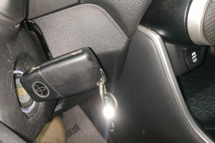 Used Toyota RAV4 2023 2.0L CVT Two-Wheel Drive Urban Edition
