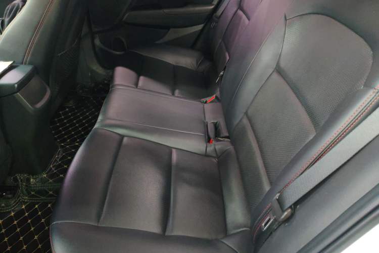 Used Hyundai Elantra (6th Generation / Lingdong) 2016 1.6L Automatic ZhiXuan – Elite Version