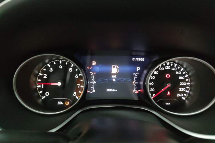 Used  Compass 2017 200T Automatic Family Edition
