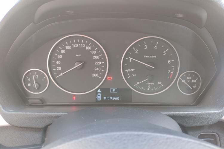 Used BMW 3 Series 2016 320Li Ambition Model
