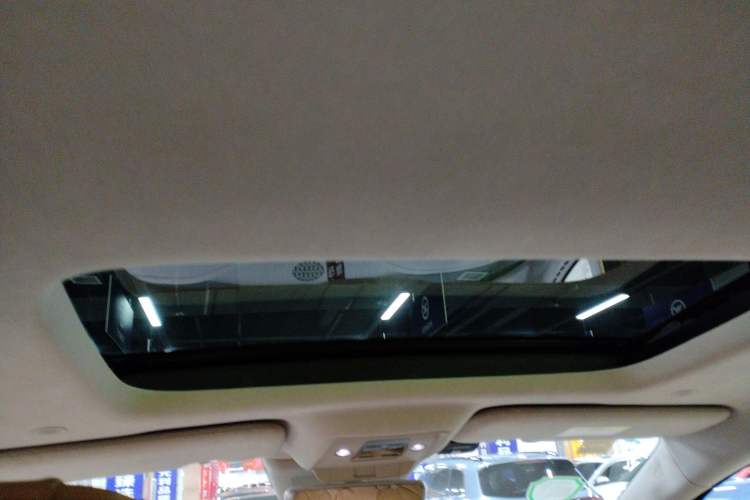 Used Denza D9 2022 DM-i 970 Four-Wheel Drive Flagship Model
