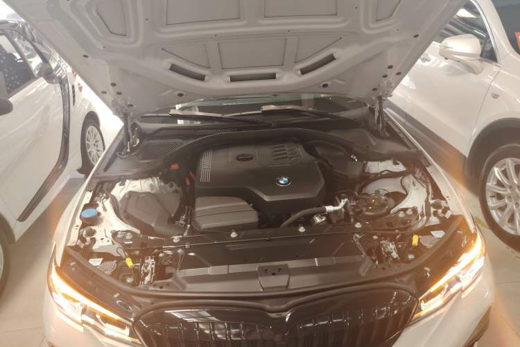 Used BMW 3 Series 2022 Updated 325Li M Sport Package
