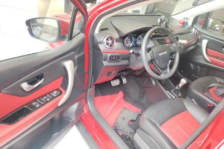 Used Haval H1 2016 Revised Version Blue Badge 1.5L AMT Standard Edition