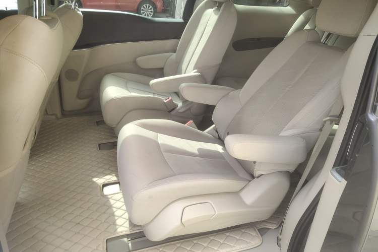 Used Buick GL8 2018 28T Comfort Model China VI Standard
