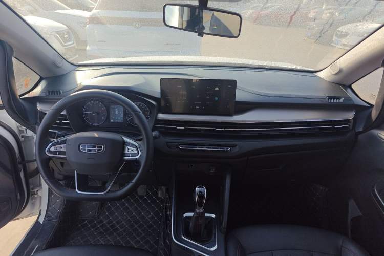 Used Geely Auto Vision X3 2021 PRO 1.5L Manual Elite Model
