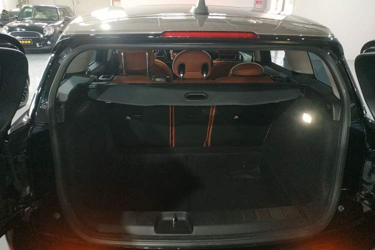 Used  Clubman 2022 Facelift 1.5T COOPER Connoisseur