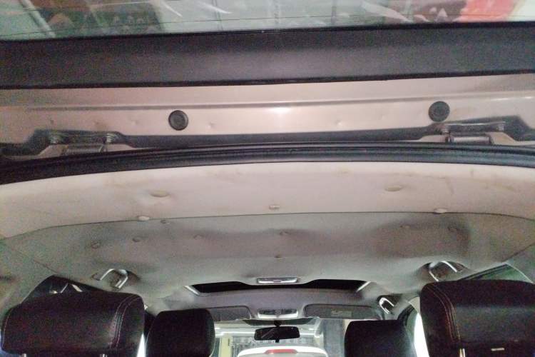 Used Changan CS35 2015 1.6L Automatic Prestige Model China IV Standard
