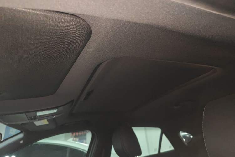 Used Mazda CX-4 2016 2.0L Automatic 2WD Blue Sky Luxury Edition
