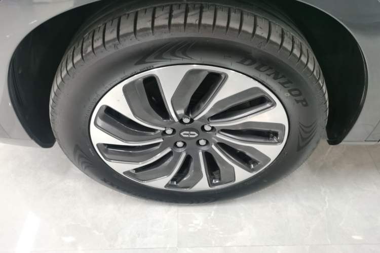 Used Hima AITO M7 2024 1.5T Rear-Drive Plus Version 5 Seats
