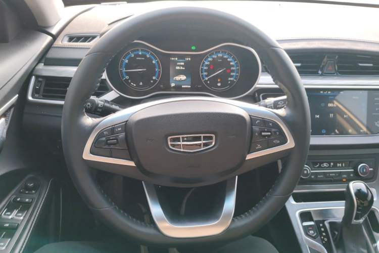 Used Geely Auto Emgrand 2019 Leading Edition 1.5L CVT Luxury Model China VI Standard
