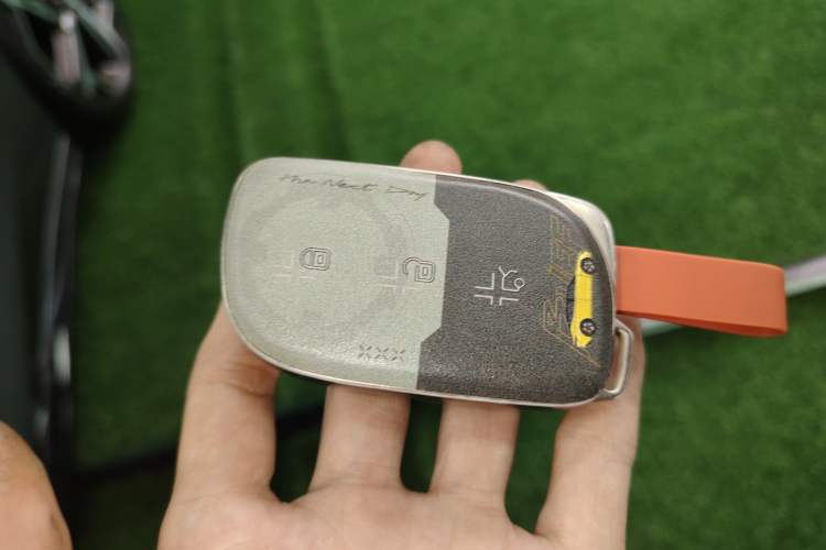 Used Lynk & Co 07 2024 EM-P 126 Long-Range Halo
