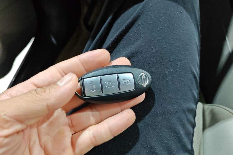 Used Nissan Sylphy 2019 1.6XV CVT Smart Connect Luxury Edition China VI Standard
