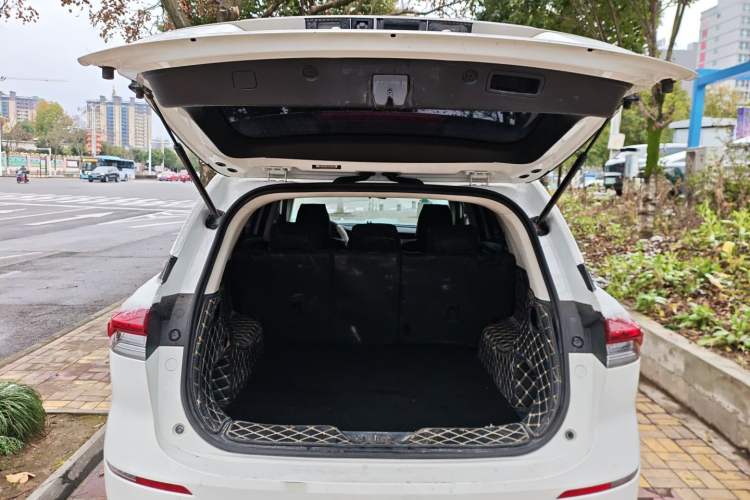 Used Oshan X7 2020 1.5T Automatic Elite Edition
