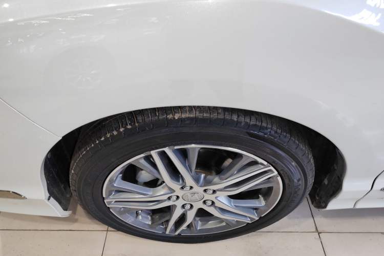 Used Honda Elysion 2019 2.0L Hybrid Supreme Edition
