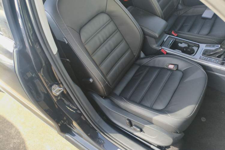 Used Volkswagen Passat 2017 330TSI DSG Luxury Edition