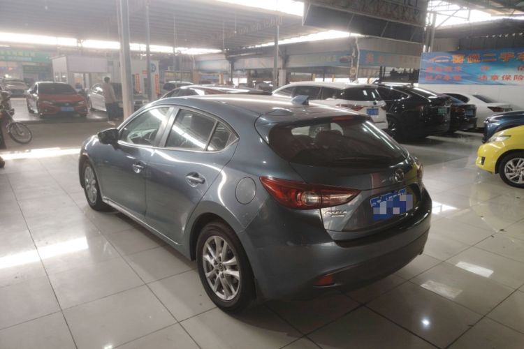 Used Mazda Mazda 3 Axela 2016 Hatchback 1.5L Automatic Comfort Model