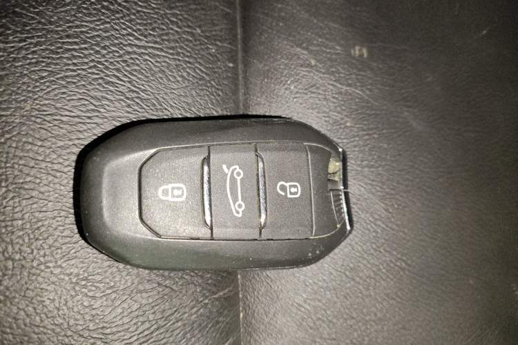 Used Citroen C4L 2014 1.8L Intelligent Drive Automatic Dynamic Model