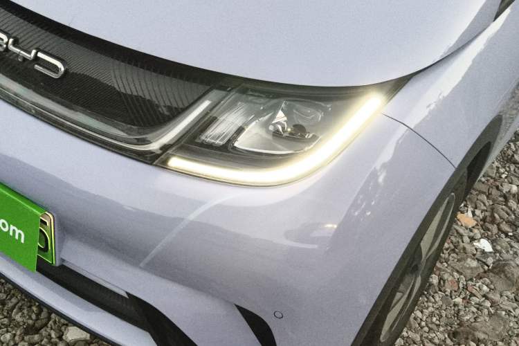 Used BYD Dolphin 2023 420 km Fashion Edition