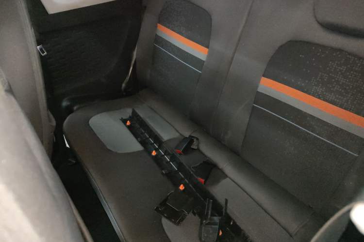 Used Wuling Hongguang MINIEV 2021 Macaron Premium Model – Lithium Iron Phosphate
