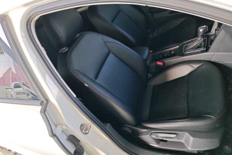 Used Volkswagen Lamando 2021 230TSI DSG Fashion Edition