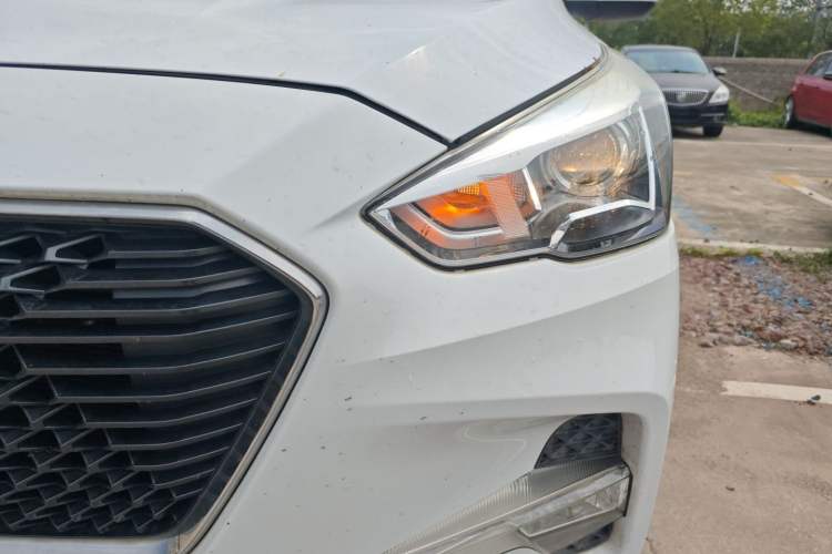 Used Haval M6 2018 1.5T DCT Two-Wheel Drive Elite Model
