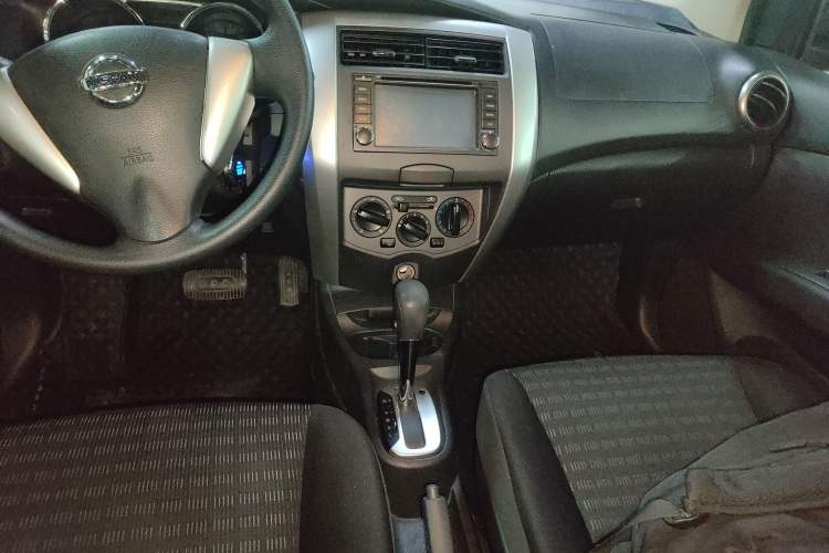 Used Nissan Livina 2013 Jinrui 1.6XL CVT Comfort Edition
