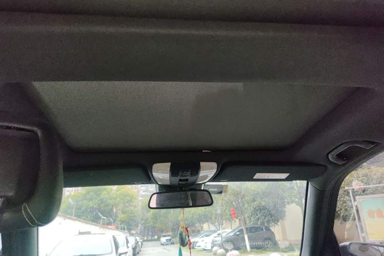 Used Mercedes-Benz GLK-Class 2015 GLK 260 4MATIC Fashion Edition Ultimate Version
