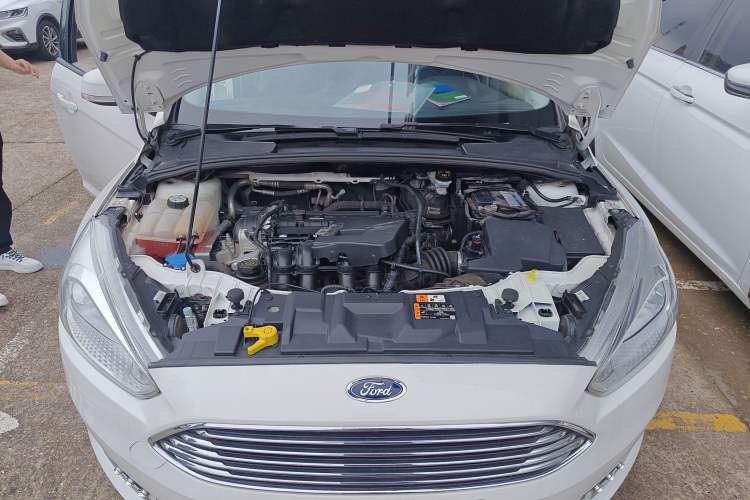 Used Ford Focus 2018 Sedan Classic 1.6L Automatic Comfort Plus Smart Drive Version
