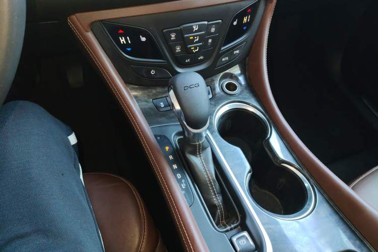 Used Buick Envision 2016 20T Two-Wheel-Drive Elite Model
