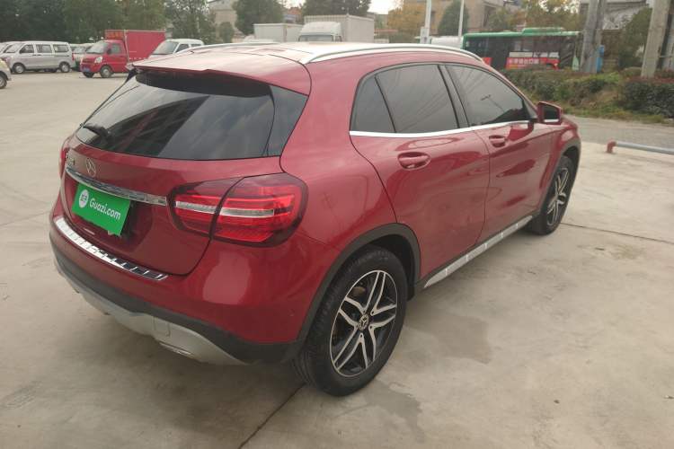 Used Mercedes-Benz GLA 2017 GLA 200 Fashion Model