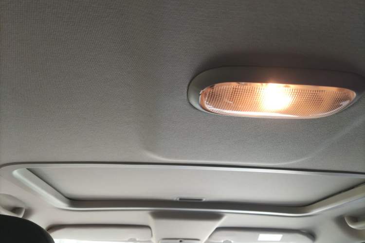 Used  Patriot 2015 2.4L Sport Edition
