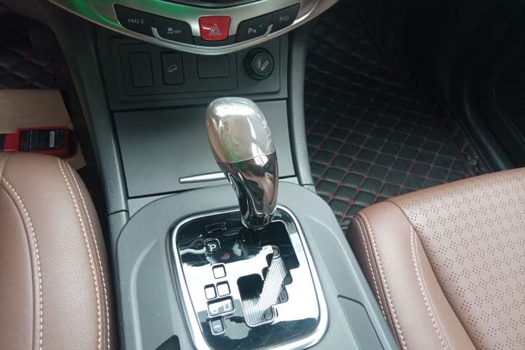 Used BYD S7 2016 2.0T Automatic Prestige Plus
