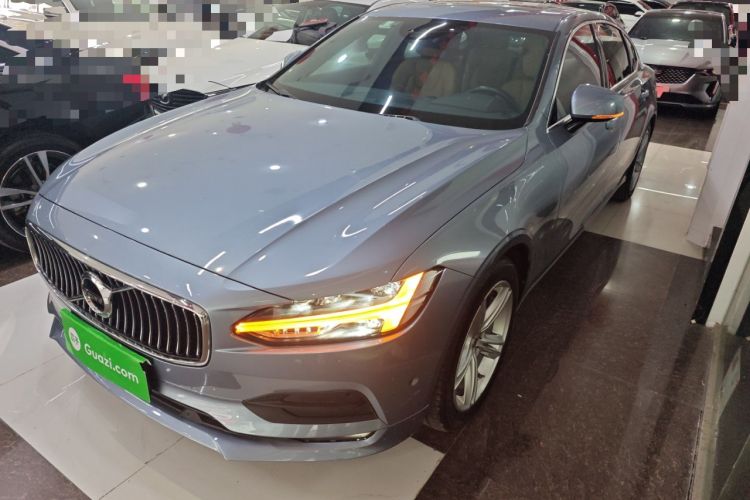 Used Volvo S90 2018 T4 Zhiyuan Edition
