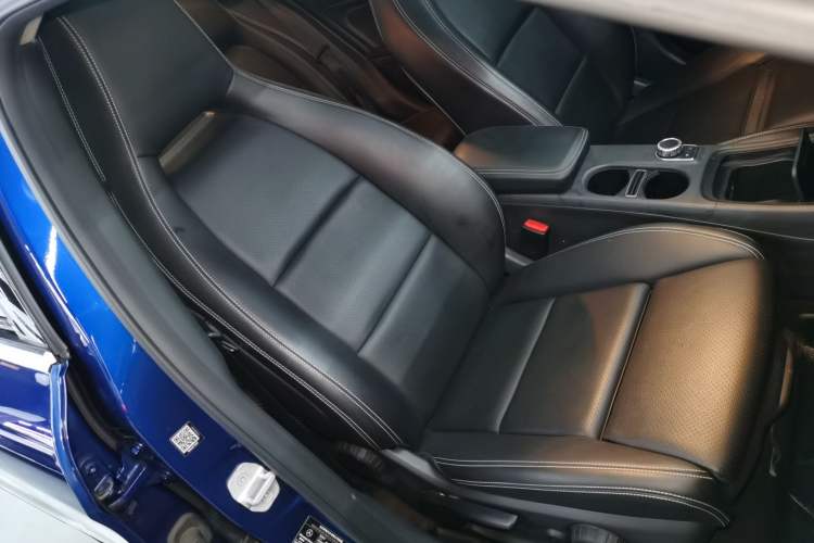 Used Mercedes-Benz GLA 2016 GLA 220 4MATIC Fashion Edition
