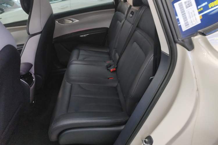 Used  LS7 2023 77 kWh Urban Fit Rear-Wheel Drive