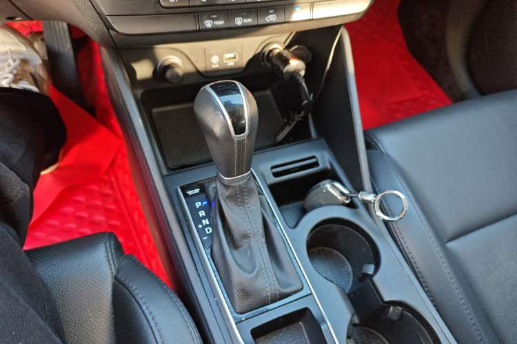 Used Hyundai Tucson 2015 1.6T Dual-Clutch Two-Wheel-Drive Smart Model