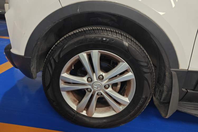 Used HYOSOW S3 2014 1.5L Luxury Version China IV Emission Standard
