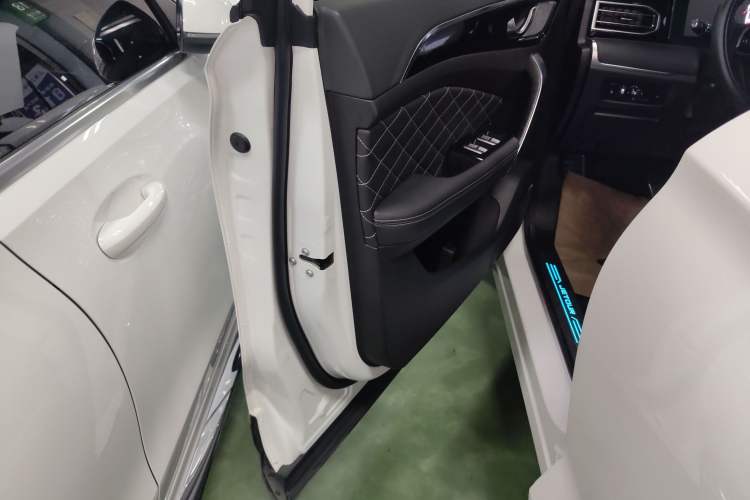 Used Jetour X95 2020 1.6T DCT Discovery Pro Edition 6-Seater
