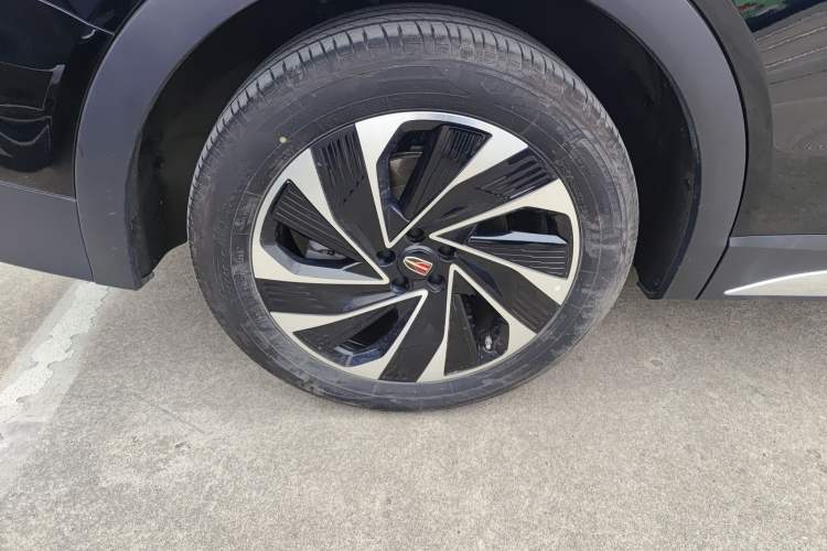 Used Hongqi HS7 PHEV 2024 2.0T PHEV Four-Wheel Drive Flagship Edition 6 Seats
