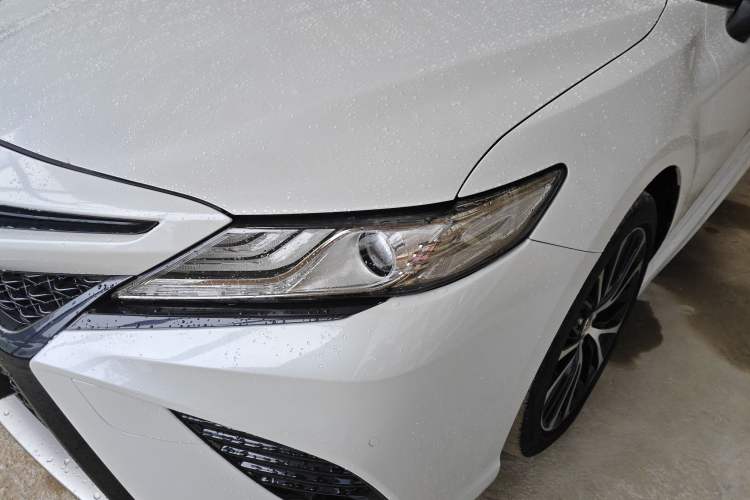 Used Toyota Camry 2018 2.0S FENGSHANG Edition
